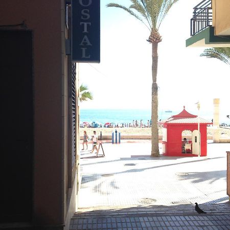 אלמריה Hostal Delfin Verde מראה חיצוני תמונה