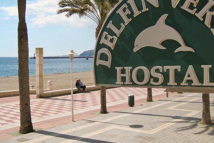אלמריה Hostal Delfin Verde מראה חיצוני תמונה