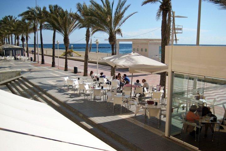 אלמריה Hostal Delfin Verde מראה חיצוני תמונה