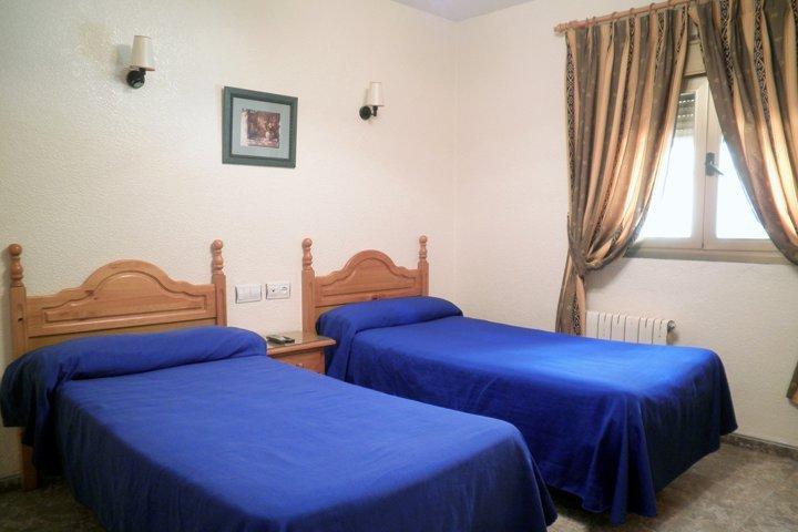 אלמריה Hostal Delfin Verde מראה חיצוני תמונה