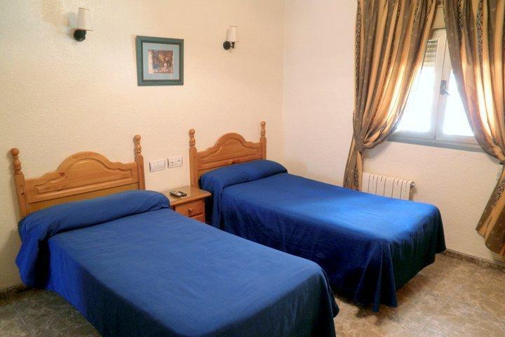 אלמריה Hostal Delfin Verde מראה חיצוני תמונה