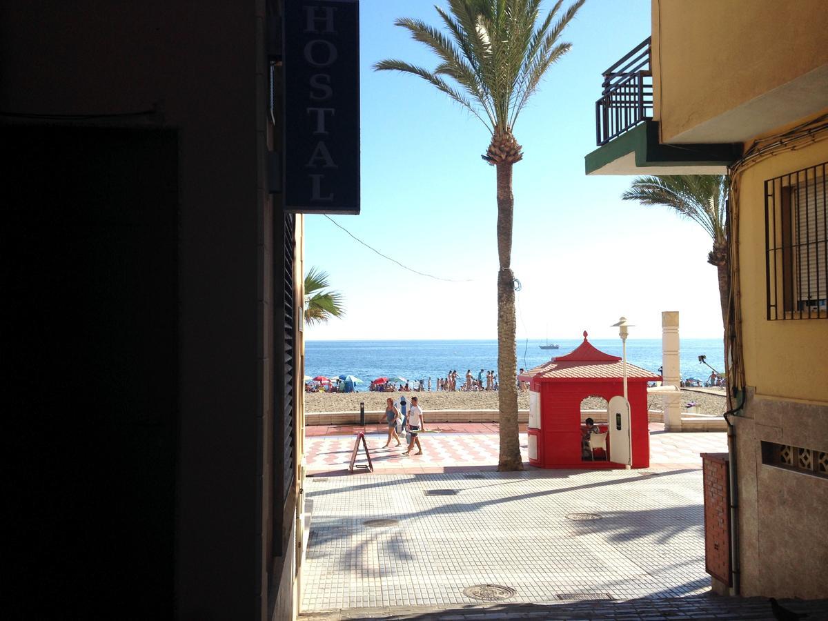 אלמריה Hostal Delfin Verde מראה חיצוני תמונה